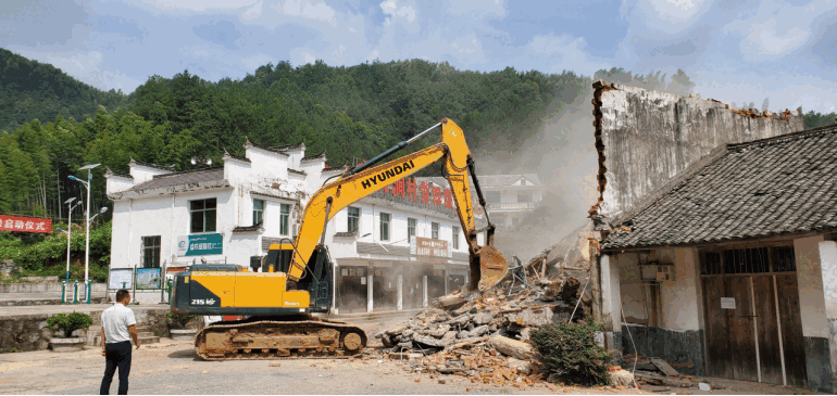 2020.8.2龙潭河景区项目房屋拆除启动仪式262.png